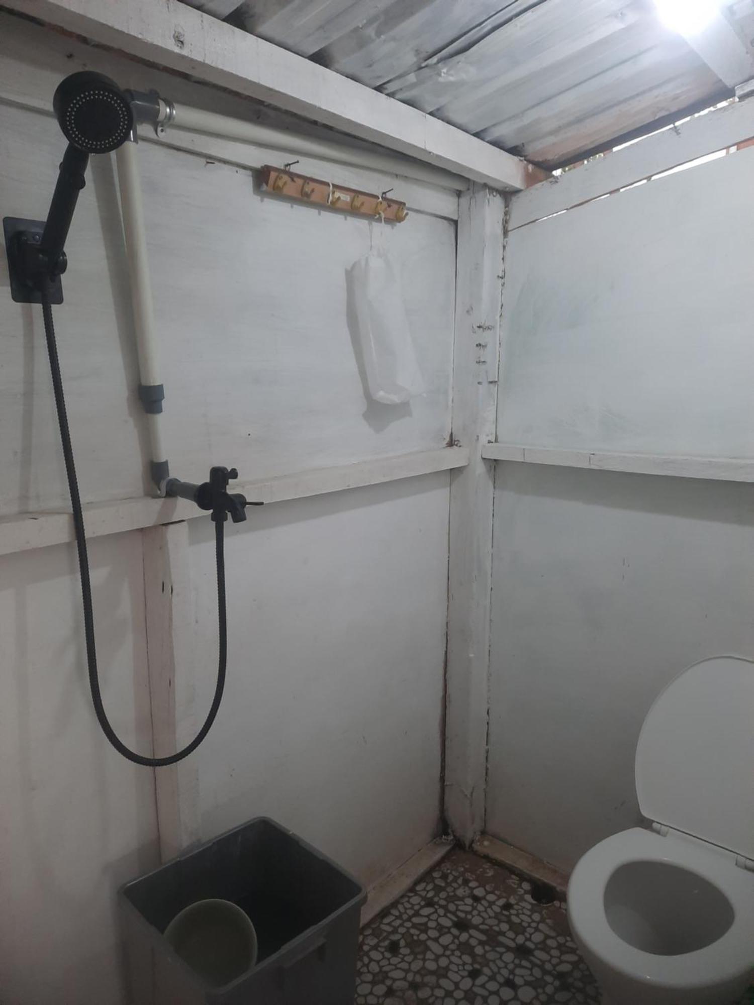 Boneputeh Homestay Taliwang Exterior foto